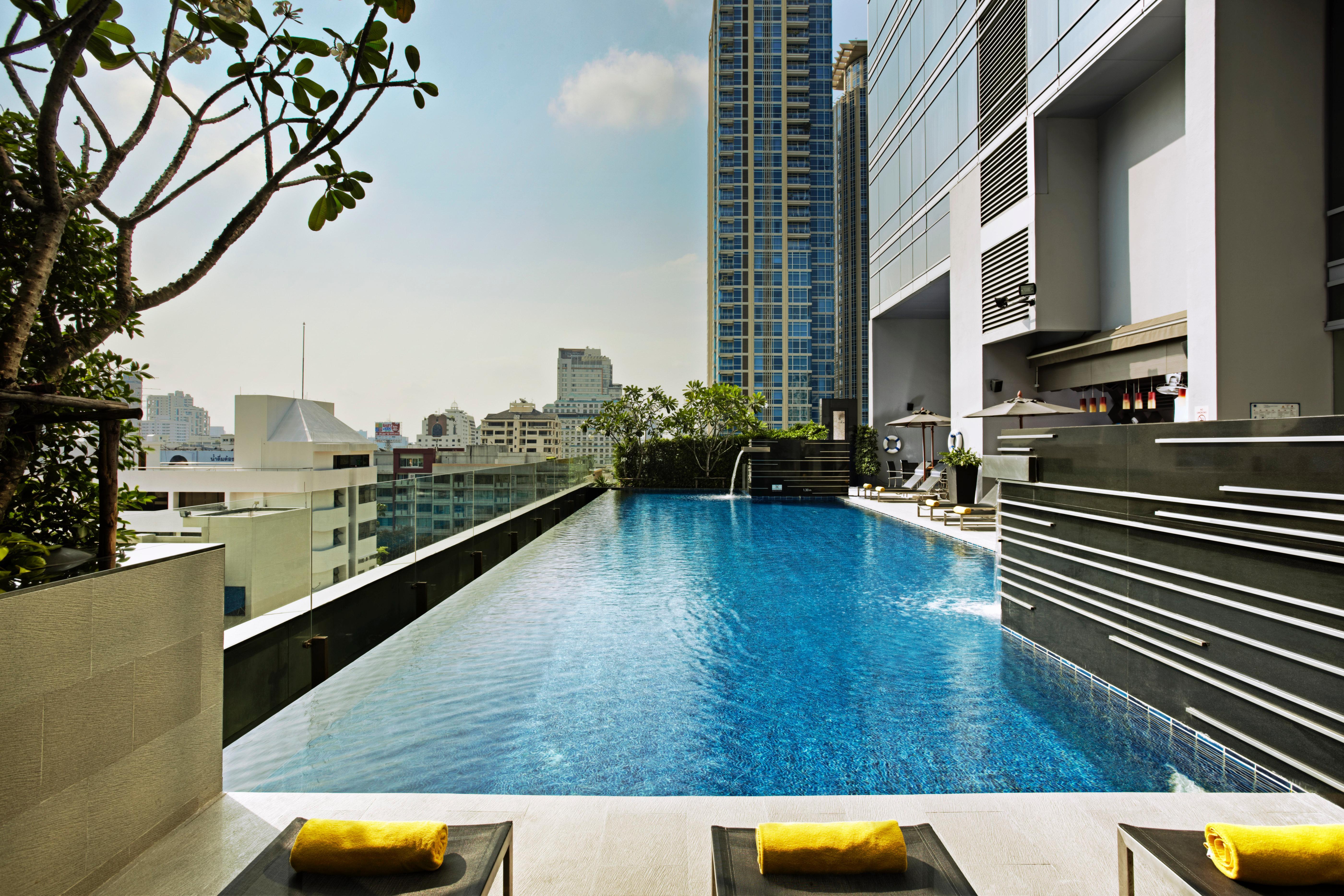 Novotel Bangkok Ploenchit Sukhumvit - SHA EXTRA PLUS Bagian luar foto