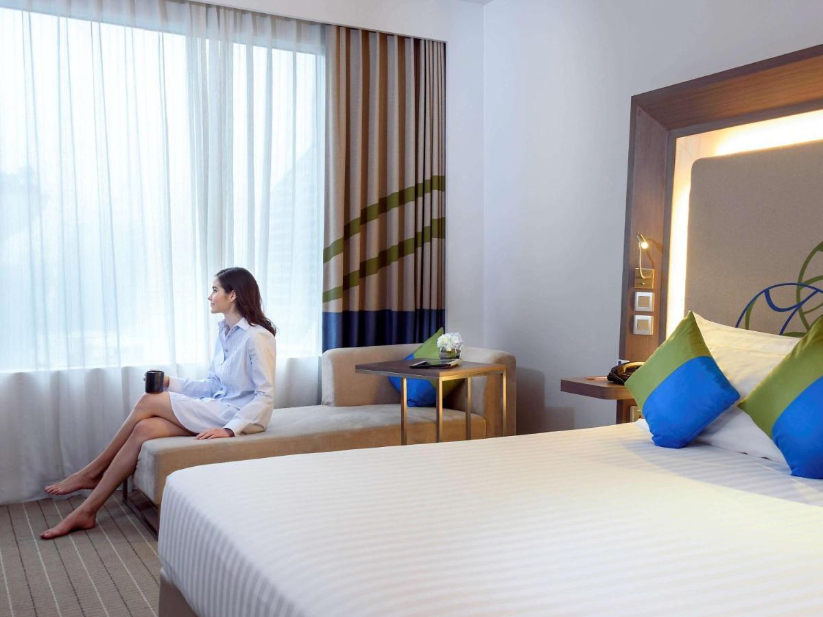 Novotel Bangkok Ploenchit Sukhumvit - SHA EXTRA PLUS Bagian luar foto